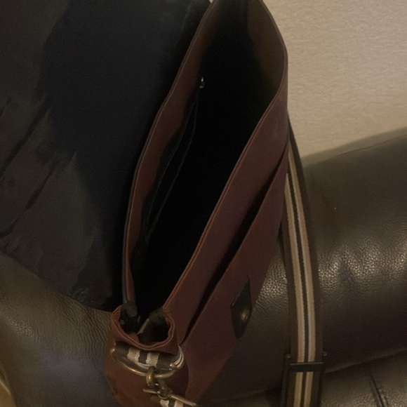 Zare Man please check all picture of condition - Picture 15 of 17